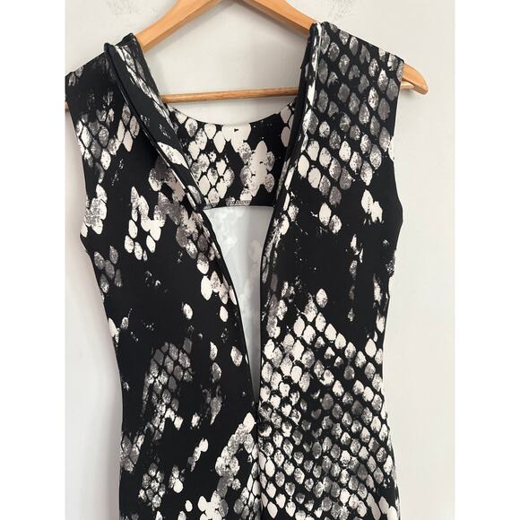 Rinascimento Made In Italy Womens Size S Dress Sleeveless Bodycon Print - Picture 6 of 10